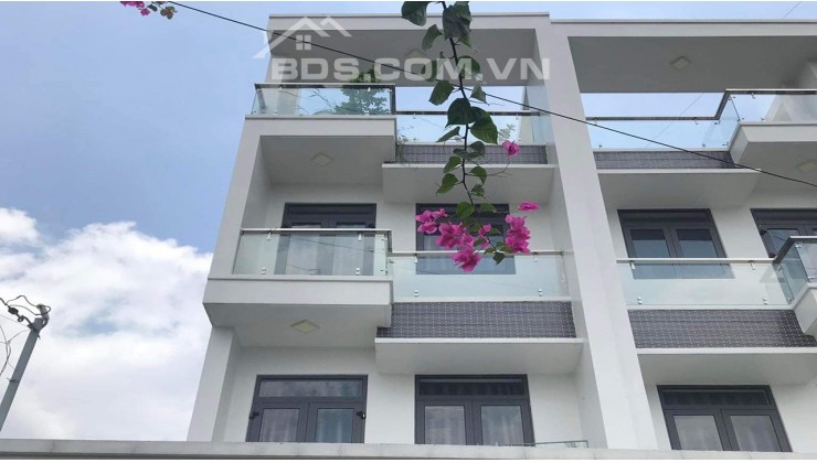 ﻿Bán nhà giảm giá T15 PHƯỜNG APĐ QUẬN 12, 76m2, 1 trệt 3 lầu, hẻm Xe Tải, giá Full chỉ 4.9 tỷ